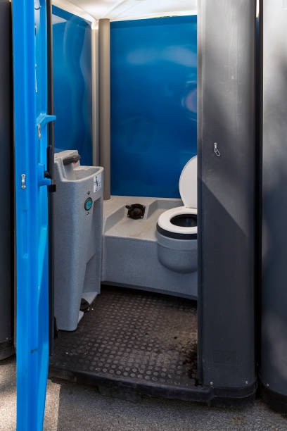 Porta potty delivery and setup in Elkin, NC